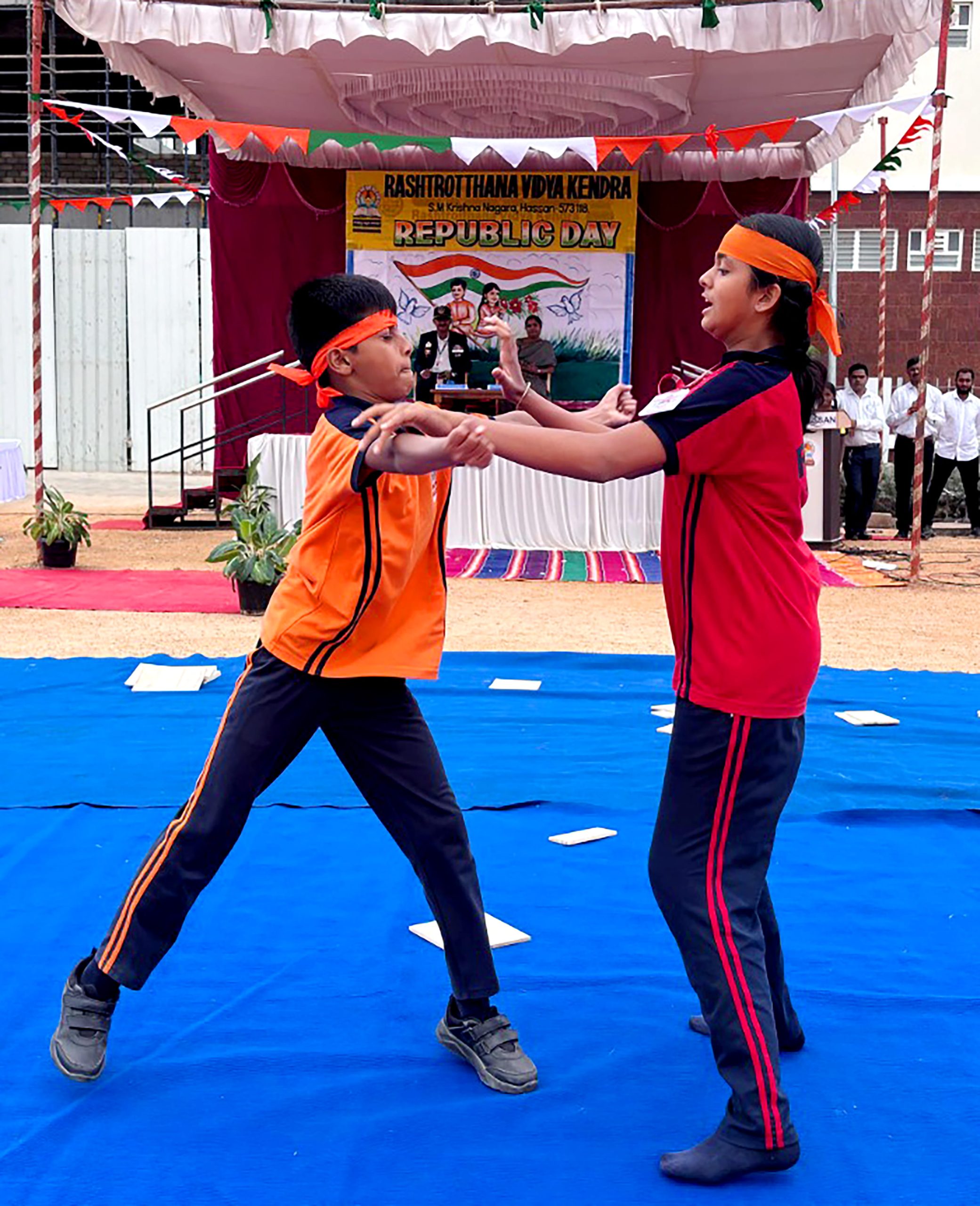 RVK - Hassan Celebrates 77th Republic Day (6)