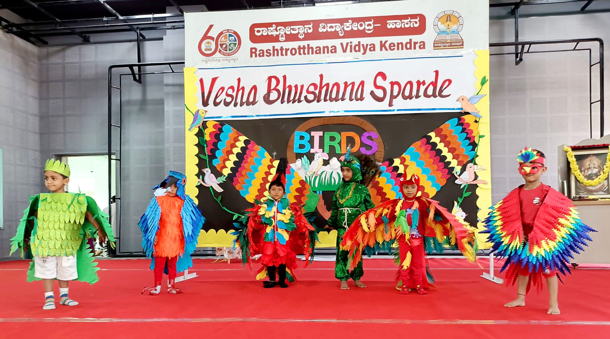 A costume competition in RVK - Hassan (1)