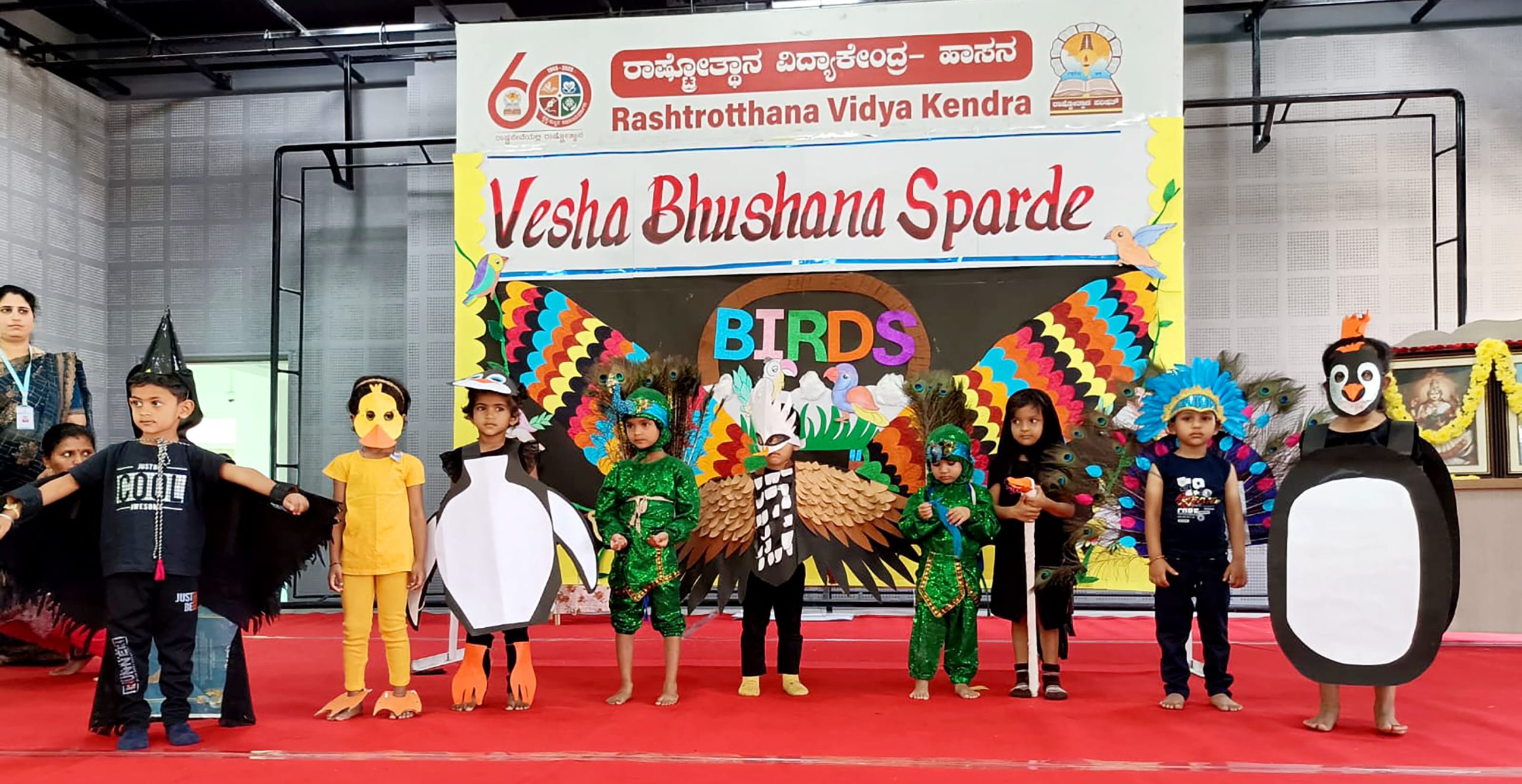 A costume competition in RVK - Hassan (3)