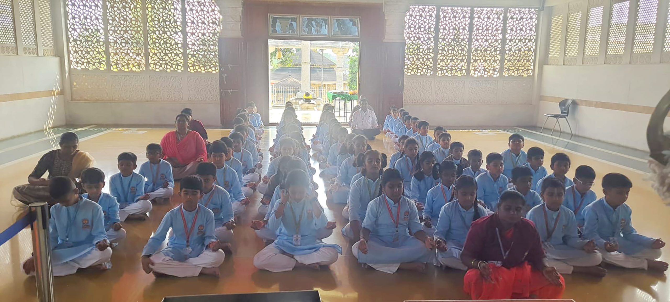 RVK – Hassan Class 4 Students Visit Alur Temples at 3.43.20 PM