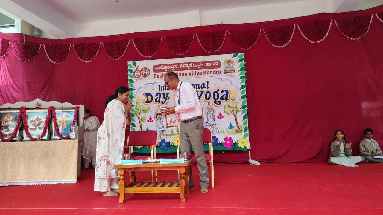RVK – Hassan Observes International Yaga Day (7)