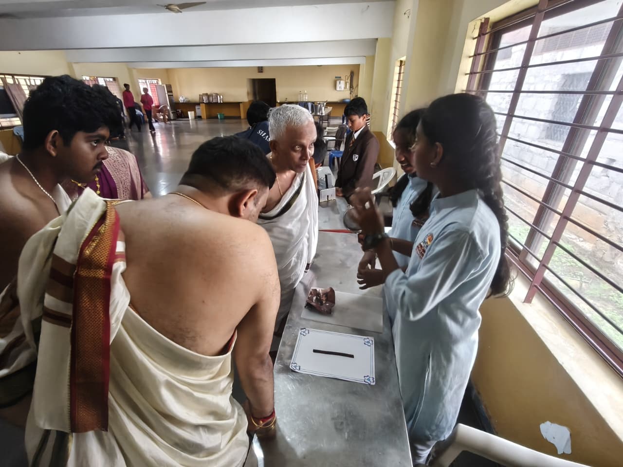 RVK - Hassan Students Earn Praise for Unique Science-Vedanta Presentations in Saligrama (3)