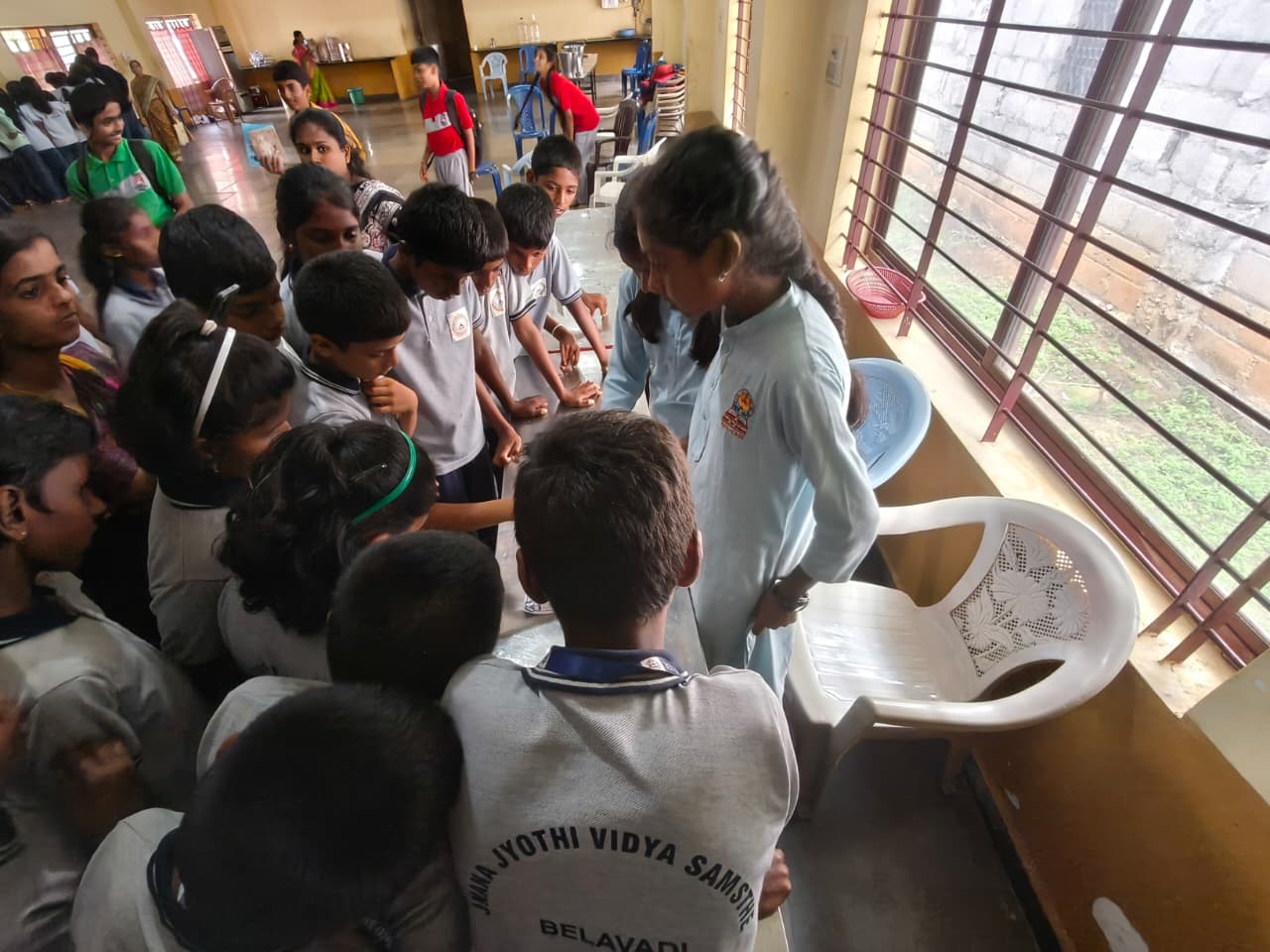 RVK - Hassan Students Earn Praise for Unique Science-Vedanta Presentations in Saligrama (7)