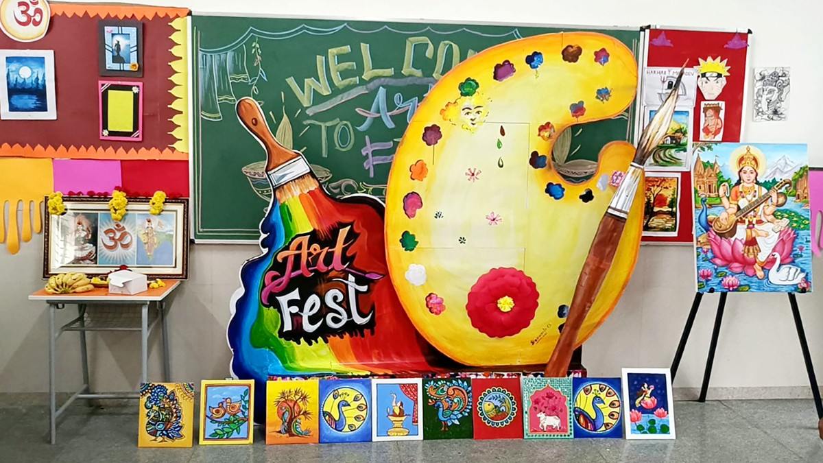 Students Fest Begins with Enthusiasm at RVK Hassan 10-150kb