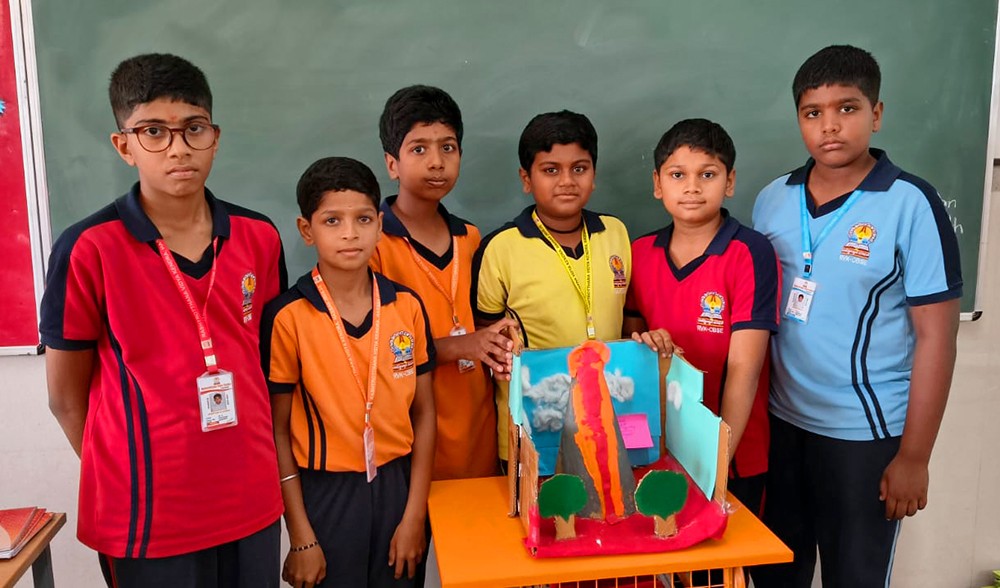 Student Development Program Interactive Model and Chart-Making Activities Conducted at RVK - Hassan (10)