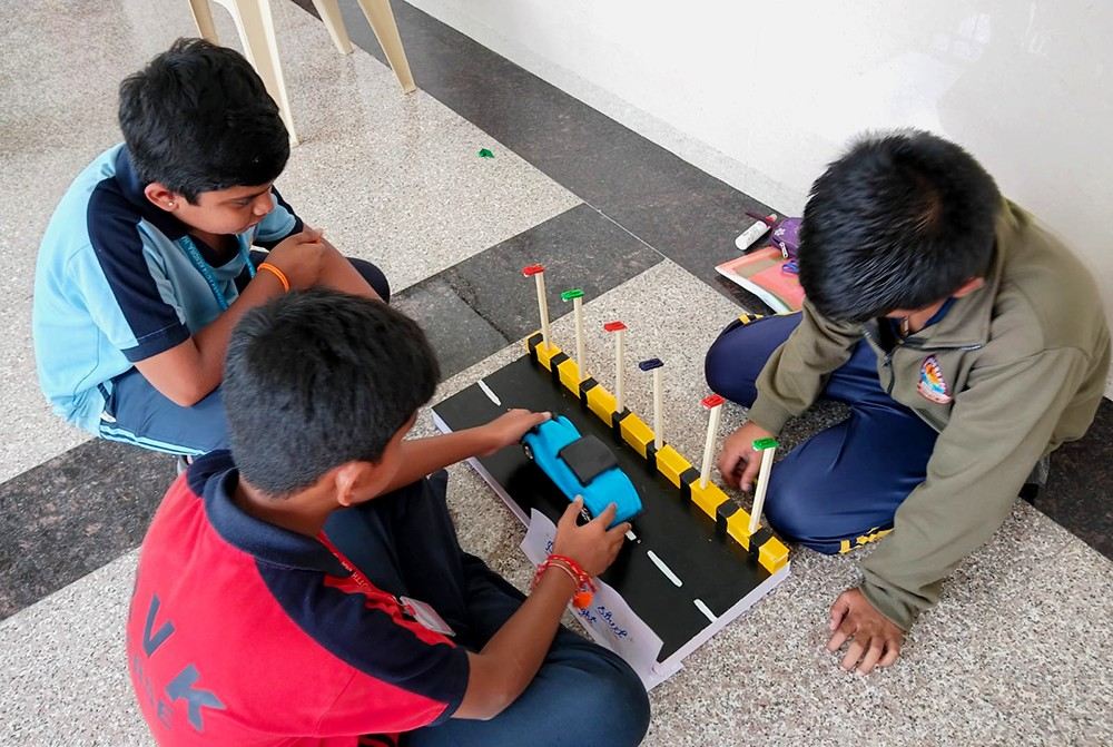Student Development Program Interactive Model and Chart-Making Activities Conducted at RVK - Hassan (4)